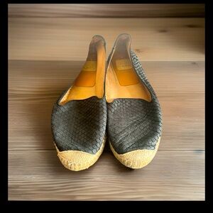 Kanna Flat Black Leather Women’s Espadrillo Shoes Size 38 US size 7 Spain
